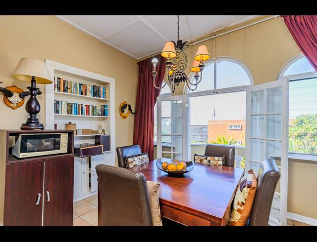 7 BEDROOM HOUSE FOR SALE IN ESSENWOOD